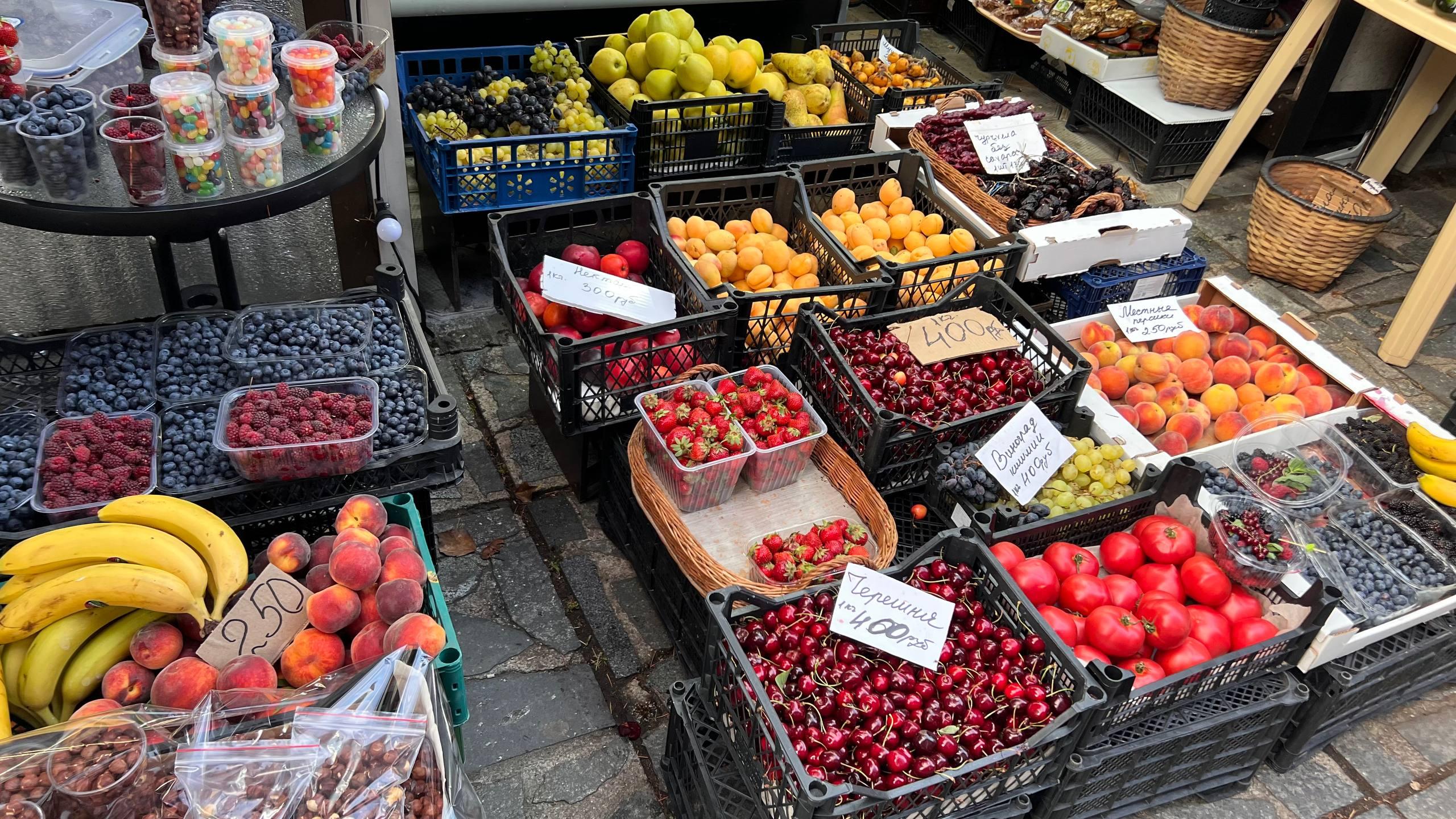 Тюменка рассказала о ценах на продукты в Абхазии