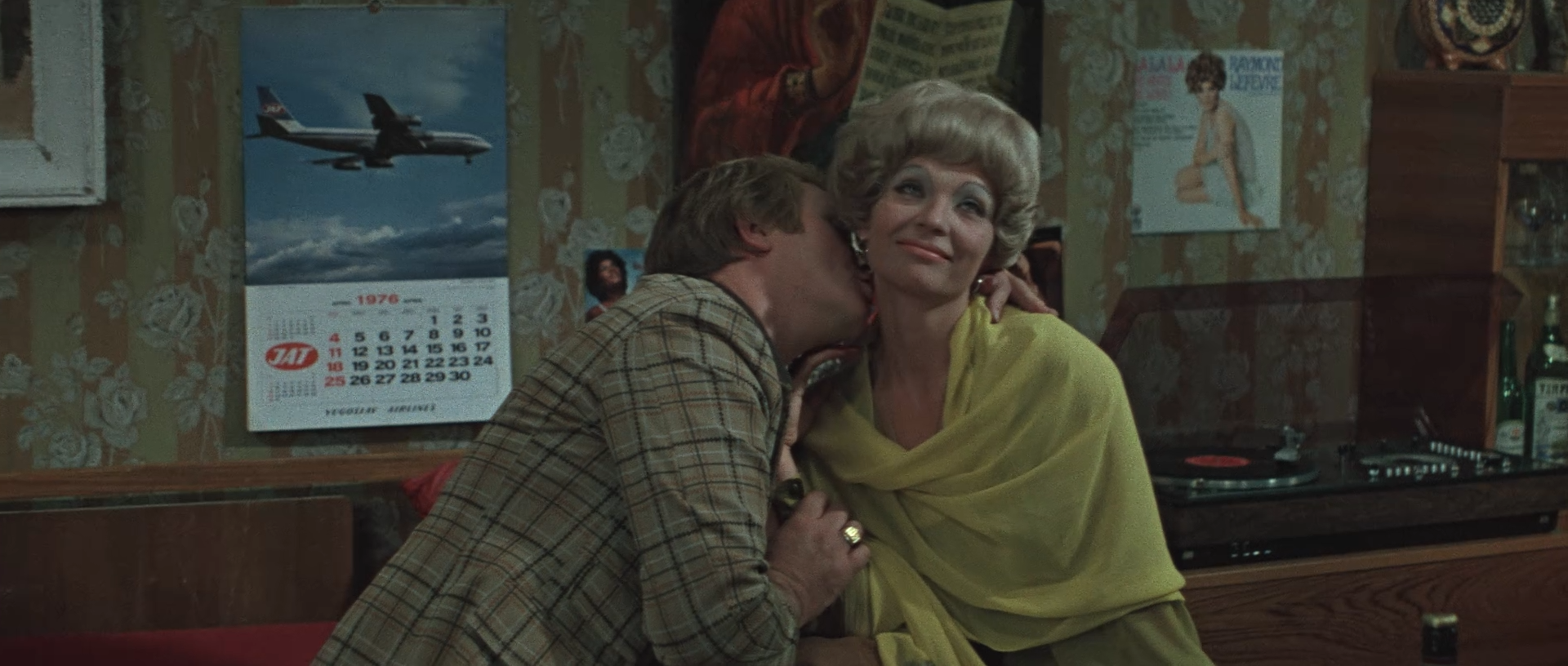 Ты.мне.я.тебе.1976.WEB.1080p-ylnian.mkv_snapshot_00.09.48.119.png