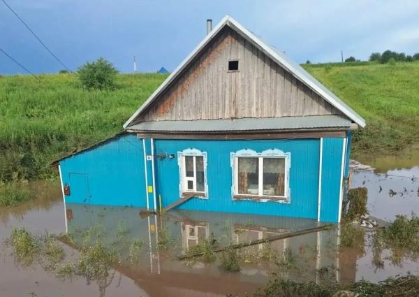 Режим ЧС введён в Октябрьском округе из-за подтопления