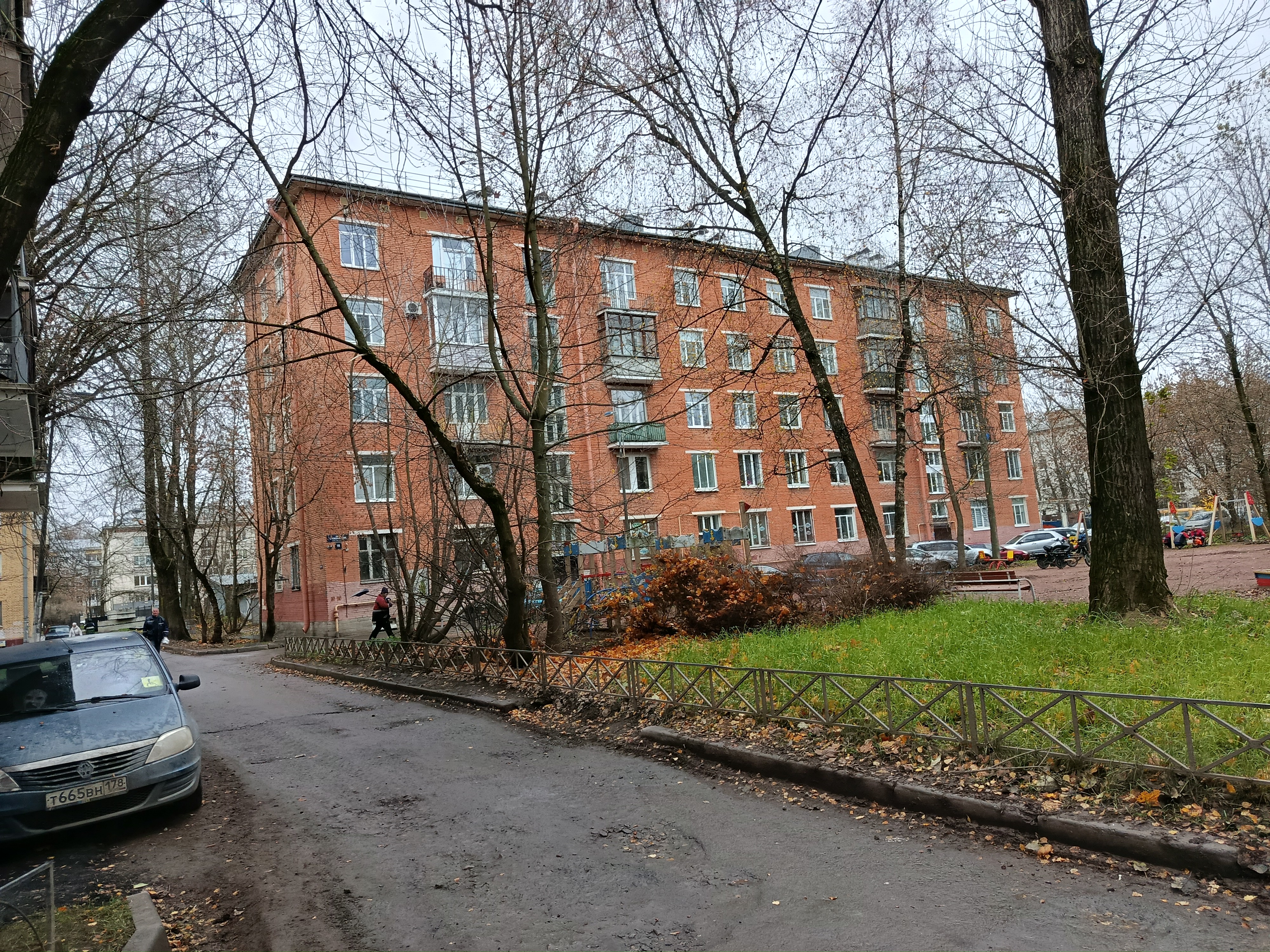 Орджоникидзе 16_2.JPG