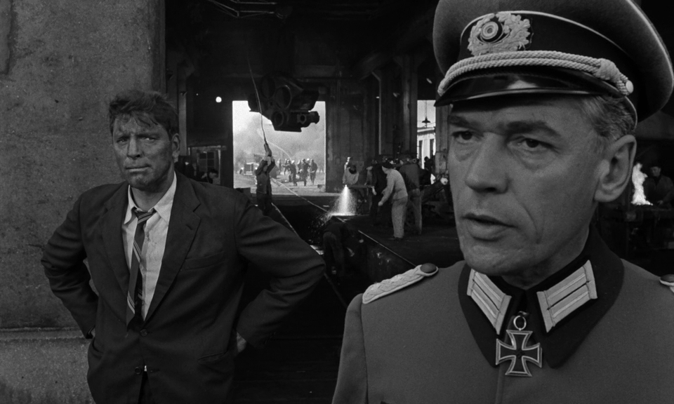 Поезд.1964.BDRip AVC msltel.mkv_snapshot_00.39.01.273.jpg
