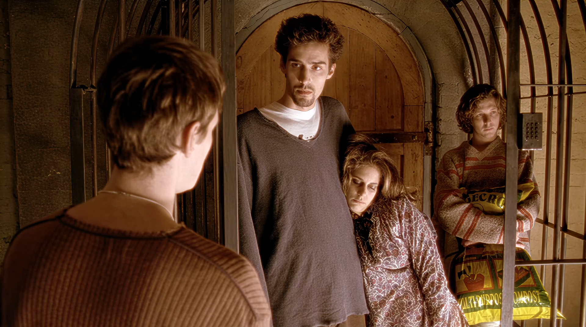 Lock Stock and Two Smoking Barrels DC 1998 1080 AI.mkv_snapshot_00.11.50.000.png
