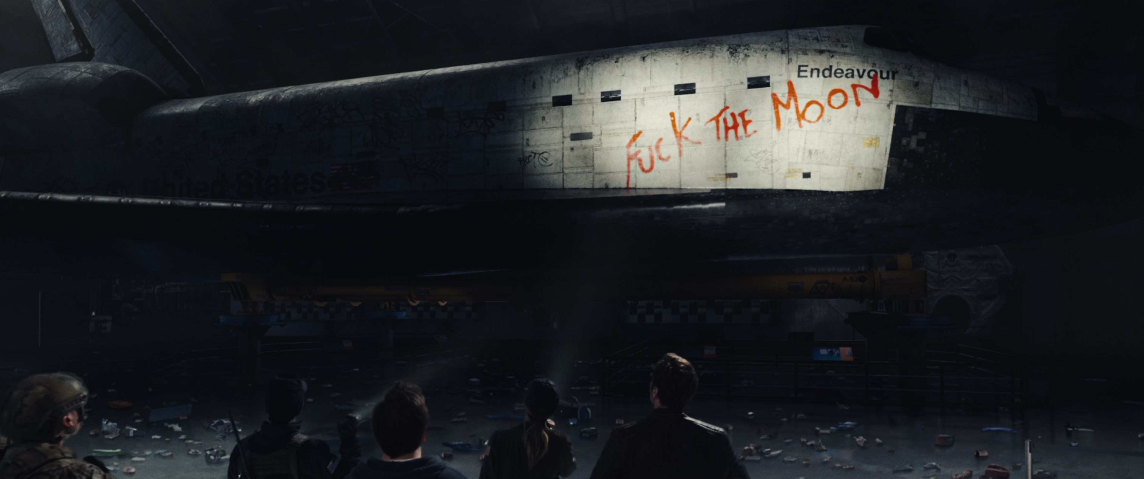 Moonfall (2022) BDRip 2160p-NVENC 10 bit [HDR].mkv_snapshot_00.47.32.850.jpg