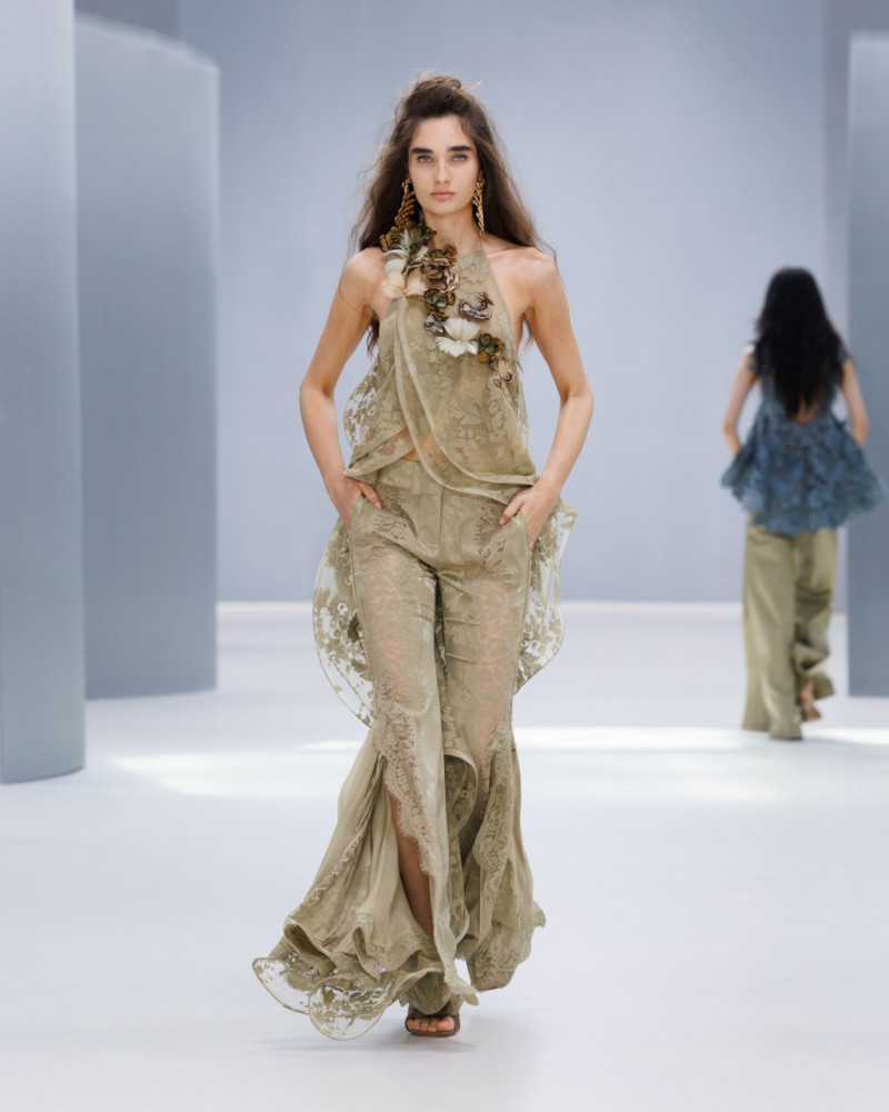 zimmermann-spring-2027-rtw-r-ctsy026.jpg