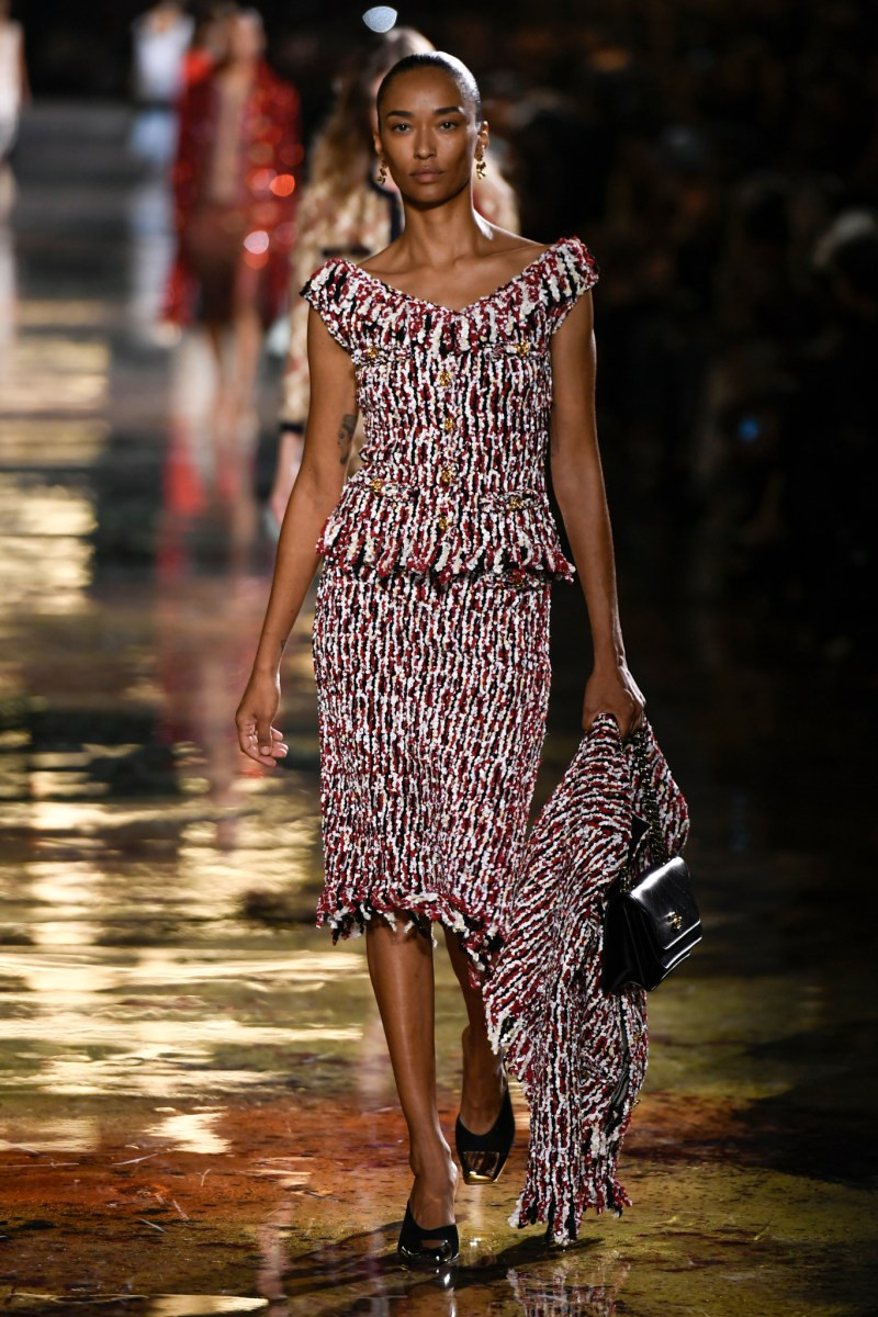 chanel-spring-2027-rtw-r-dm-0039.jpg