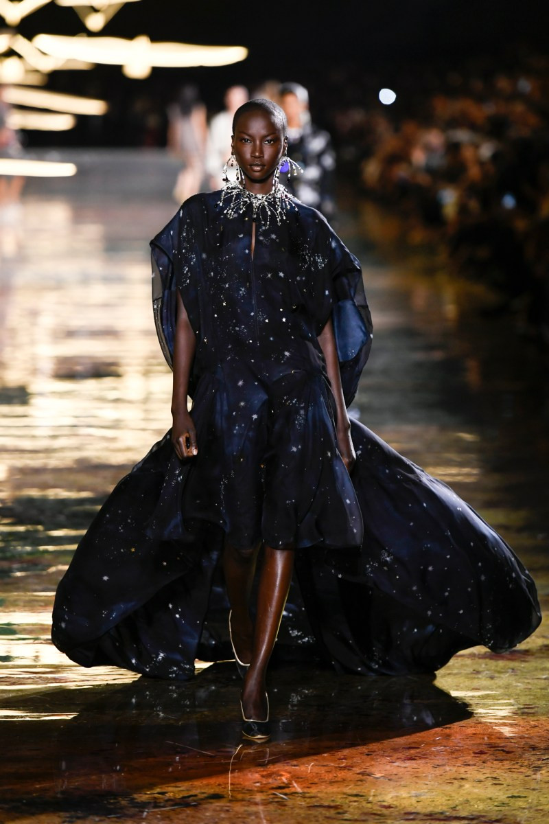 chanel-spring-2027-rtw-r-dm-0055.jpg