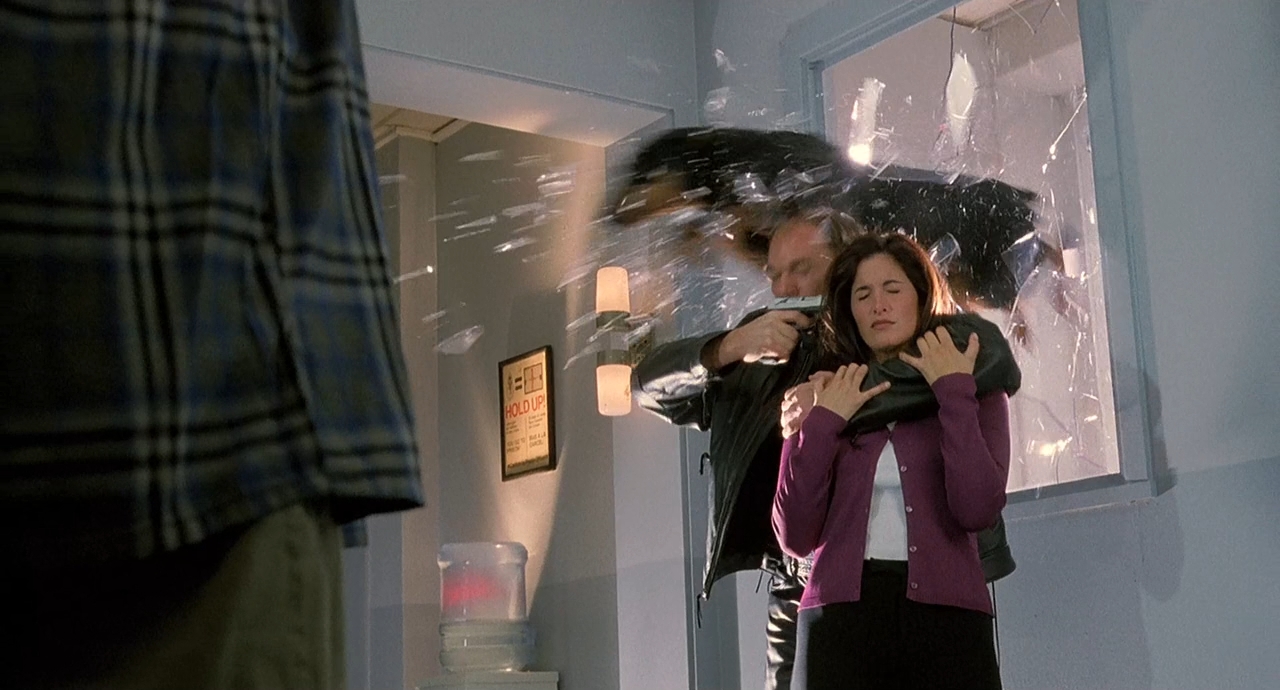 К-911.1999.BDRip 720p msltel.mkv_snapshot_01.21.02.934.jpg